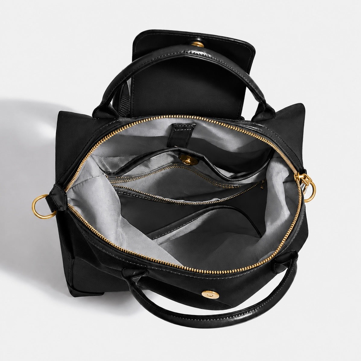 Mochila Cartera Alessandria Negra (Recibe entre 19/06 y 22/06)
