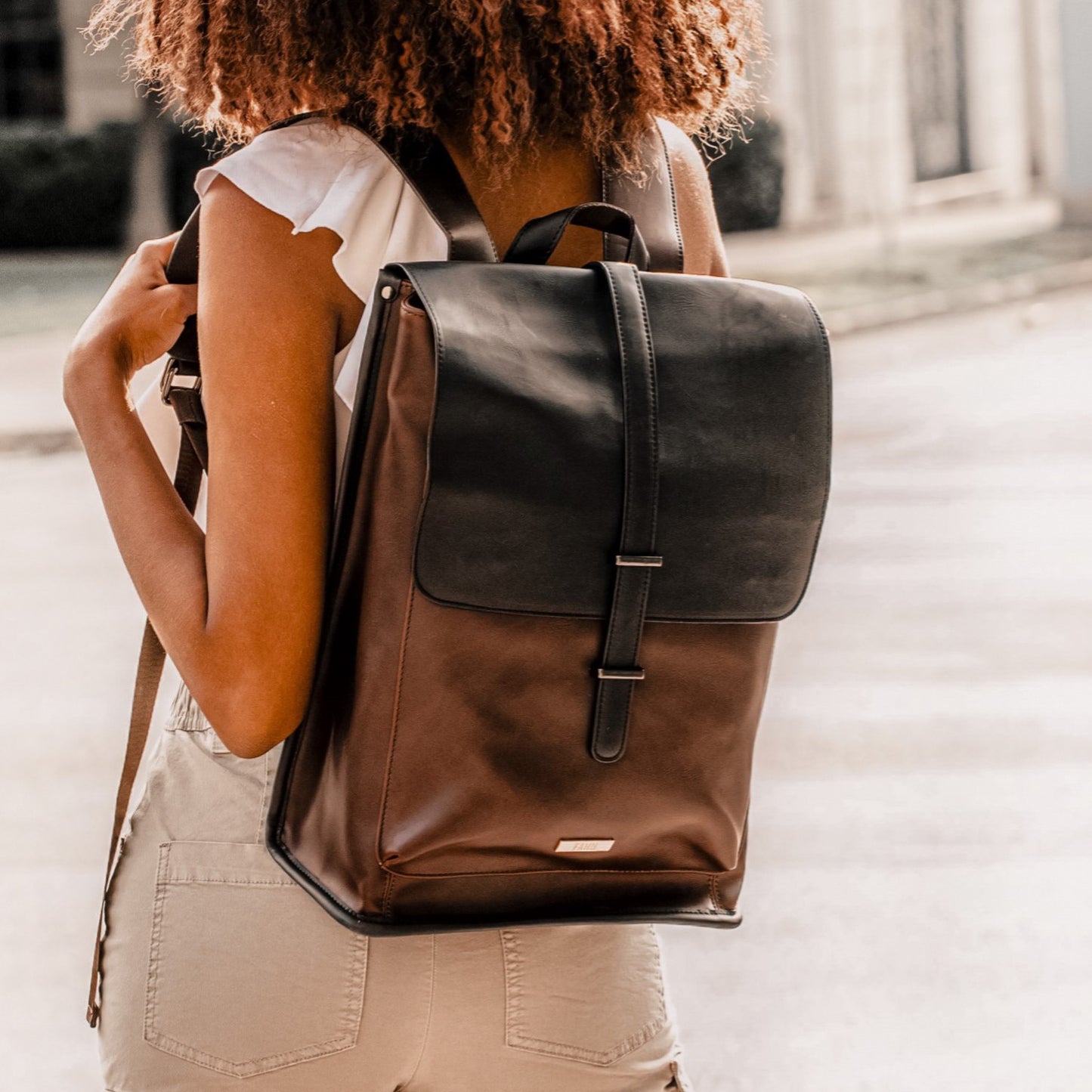 Mochila Unisex Madrid Marrón - FAHU