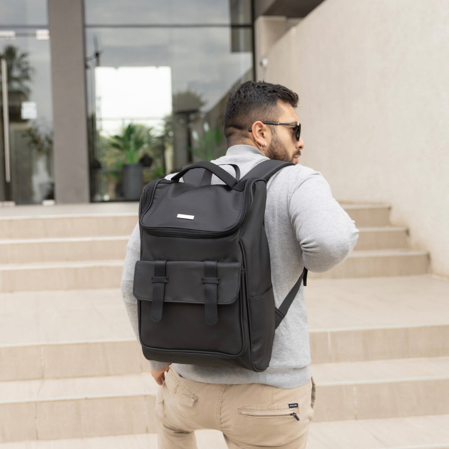CHICAGO NEGRA – Mochila urbana con espacio para notebook - FAHU