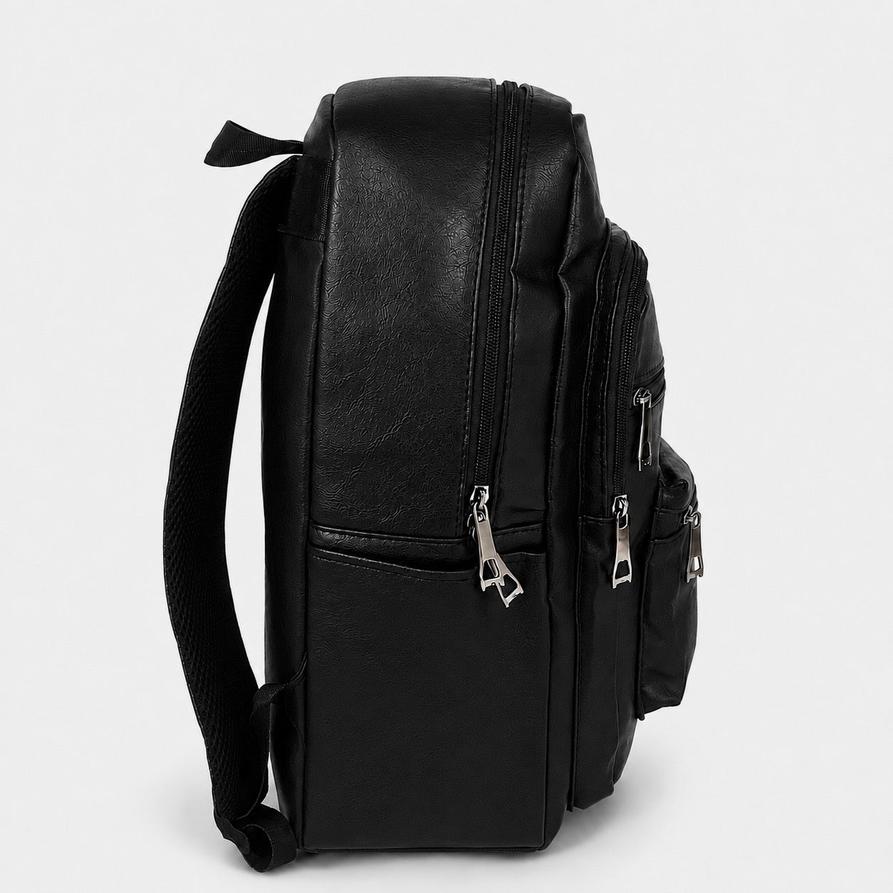 Mochila Unisex Liverpool Negra