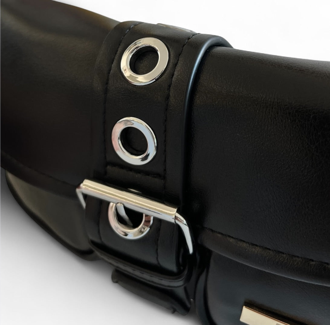 PREVENTA Cartera Georgia Negra (Recibe entre 29/12 y 31/12)