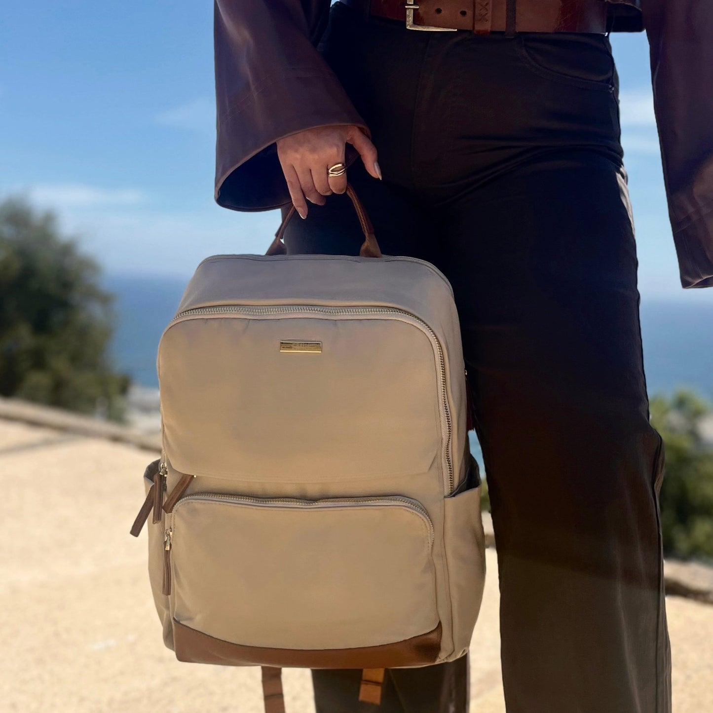 ATLANTA BEIGE – Mochila urbana con espacio para notebook - FAHU