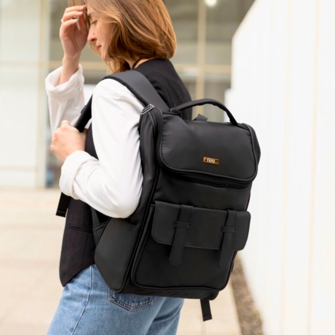 CHICAGO NEGRA – Mochila Unisex Urbana con espacio para notebook - FAHU