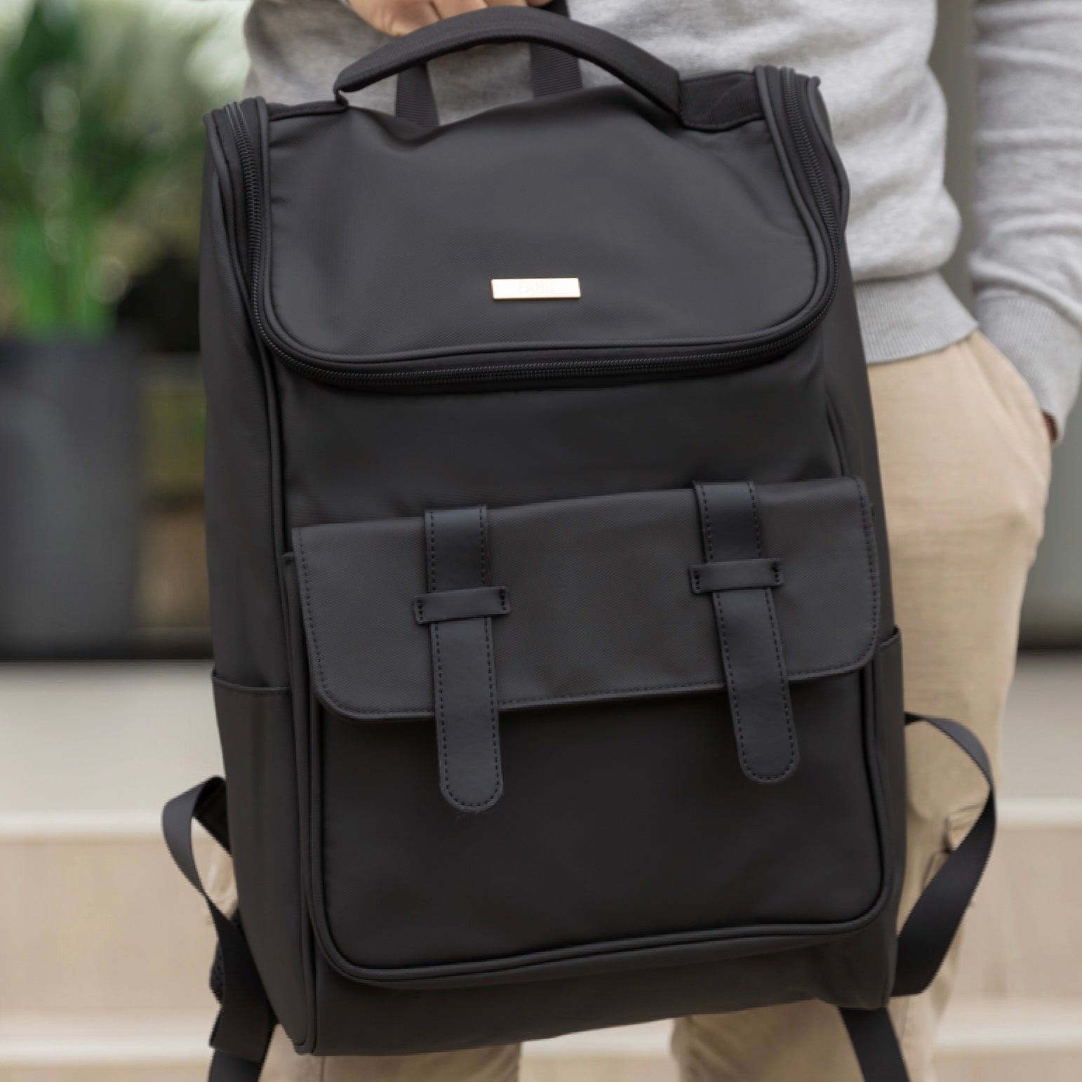CHICAGO NEGRA – Mochila urbana con espacio para notebook - FAHU