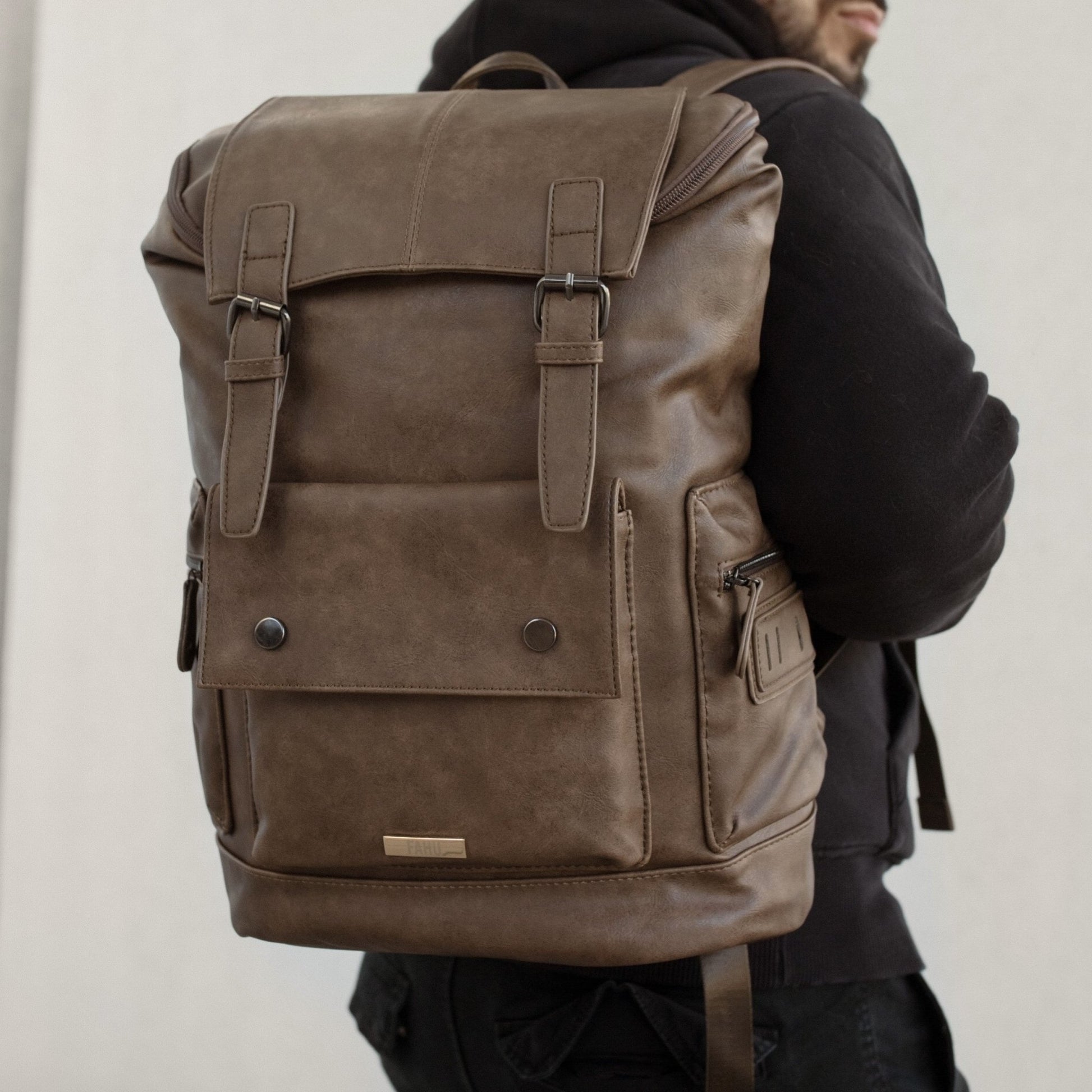 ESTAMBUL – Mochila Urbana Vintage con espacio para notebook - FAHU