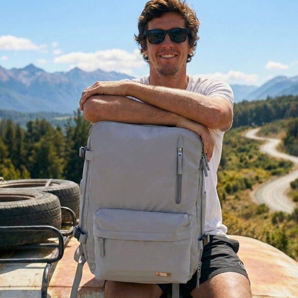 MALLORCA GRIS – Mochila expandible de viaje tipo maleta - FAHU