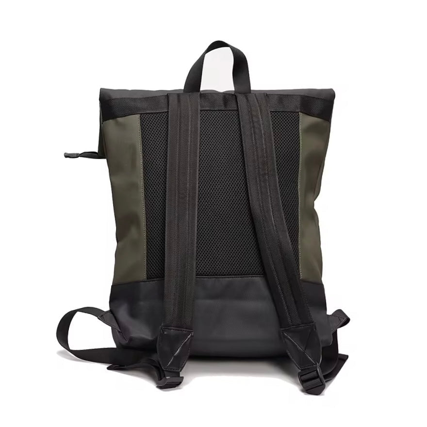 Mochila Roll Top Unisex Yakarta Verde Militar (Recibe entre 19/06 y 22/06) - FAHU