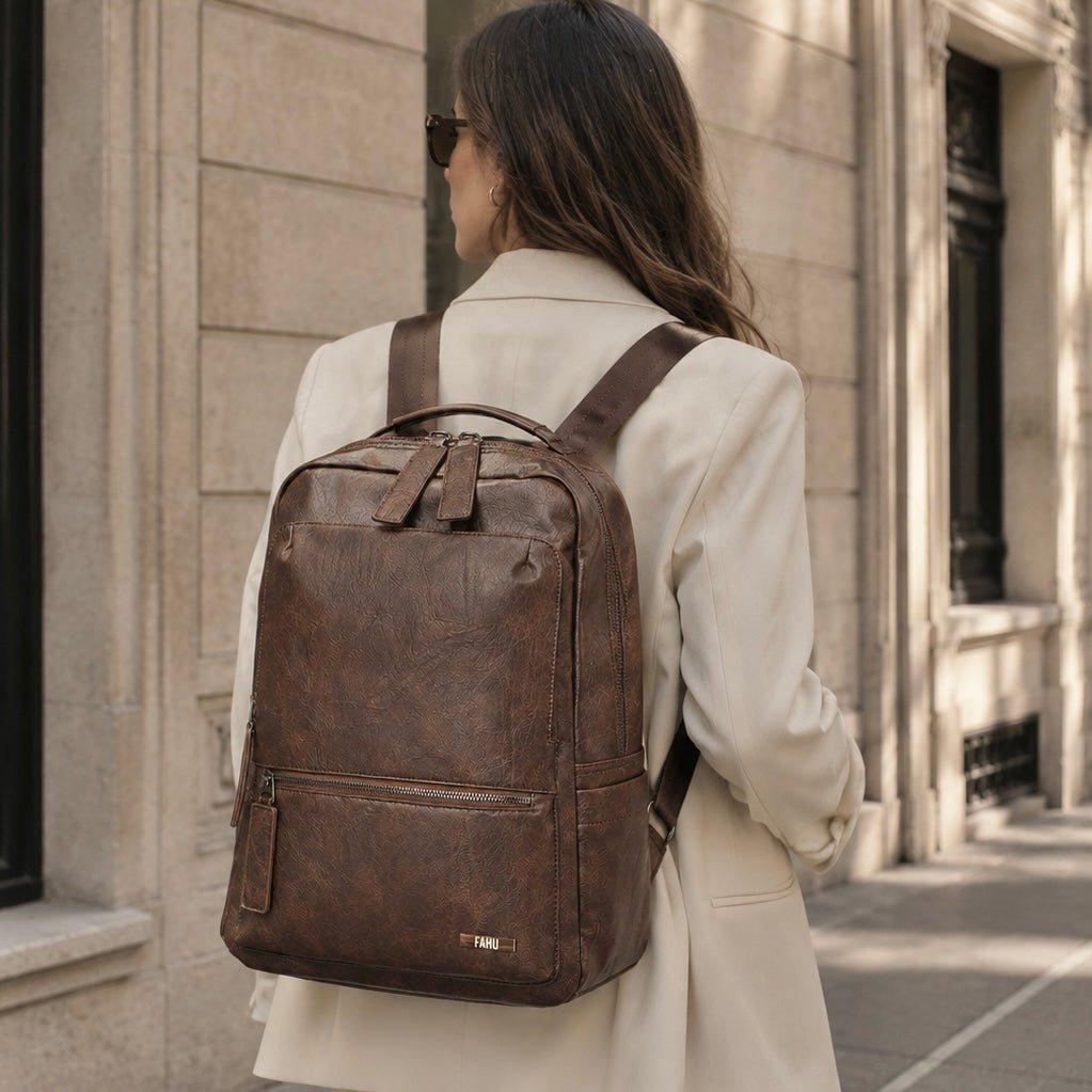 PREVENTA Mochila Unisex Kansas Marrón (Recibe entre 19/06 y 22/06) - FAHU